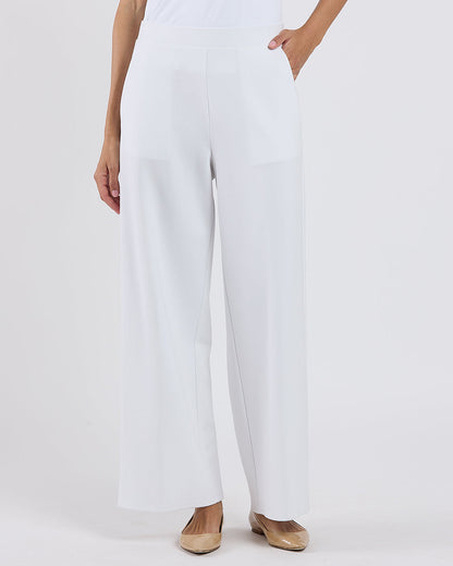 Nicolette Pant - Jude Ponte