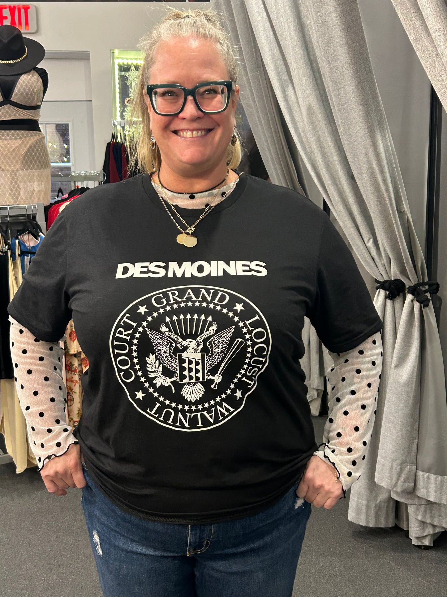 Des Moines Seal Tee