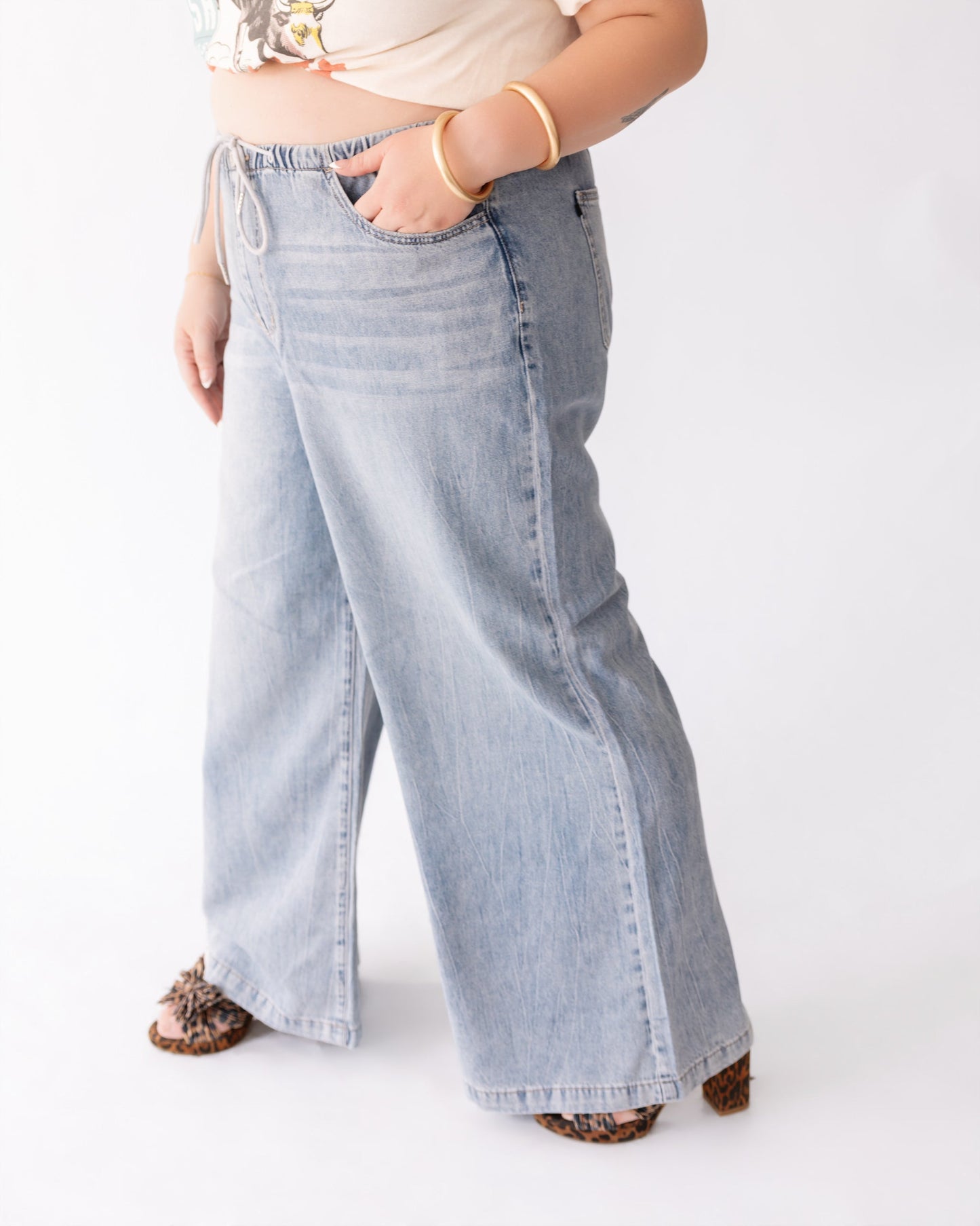 30" Judy Blue HW Drawstring Featherweight Palazzo