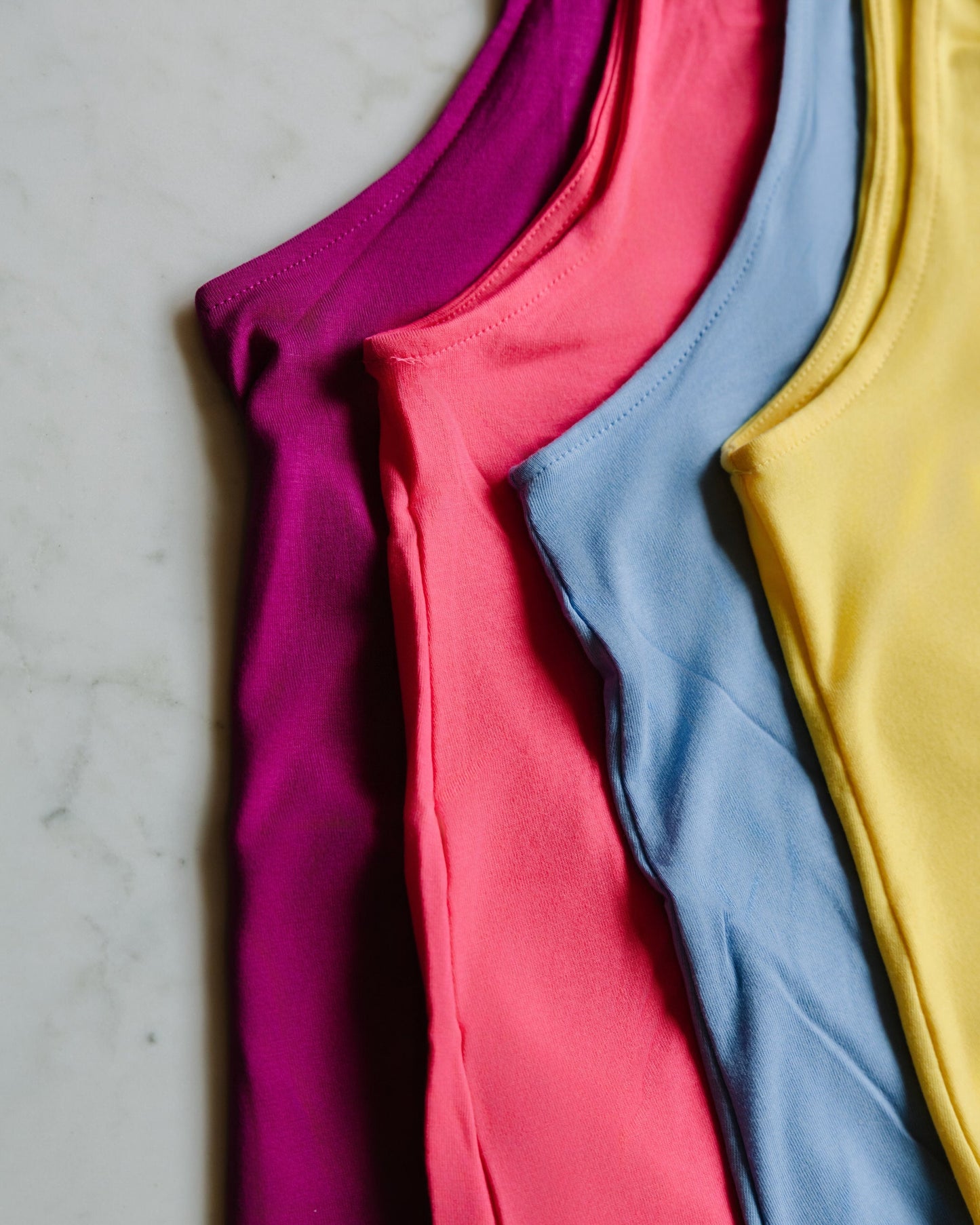 Round Hemmed Tank