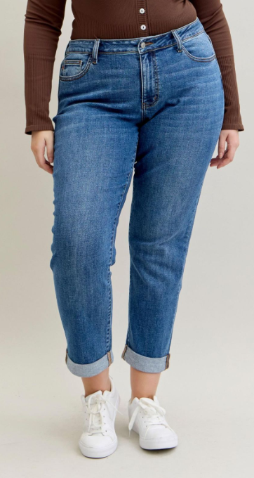 28" Judy Blue MR Cuffed Boyfriend